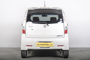Минивэн Daihatsu Move 2011 года, 599000 рублей, Томск