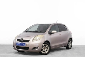 Хетчбэк Toyota Vitz 2010 года, 649000 рублей, Барнаул