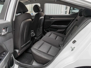 Седан Hyundai Elantra 2018 года, 1680000 рублей, Краснодар