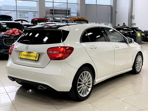 Хетчбэк Mercedes-benz A-класс 2013 года, 1287000 рублей, Солонцы