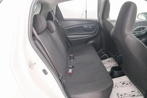 Хетчбэк Toyota Vitz 2019 года, 949000 рублей, Красноярск