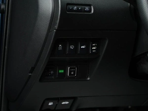 Внедорожник Nissan X-Trail 2015 года, 1899077 рублей, Москва