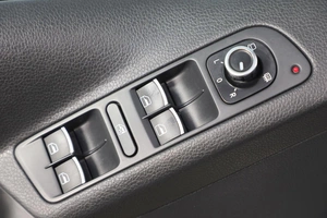 Внедорожник Volkswagen Tiguan 2010 года, 1229000 рублей, Новосибирск