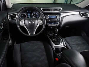 Внедорожник Nissan X-Trail 2016 года, 1685000 рублей, Воронеж