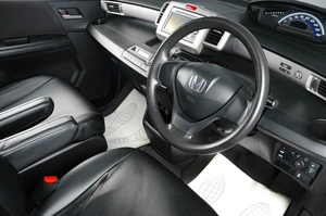 Минивэн Honda Freed 2012 года, 1159000 рублей, Тюмень