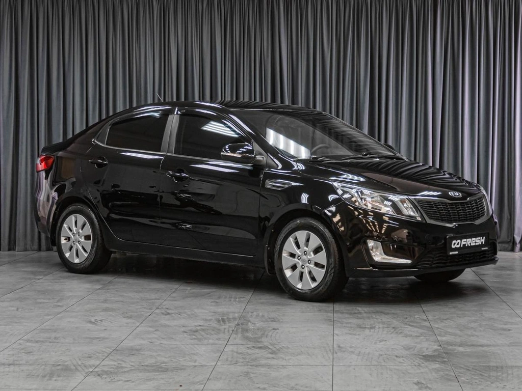 Седан Kia Rio 2012 года, 899000 рублей, Тюмень