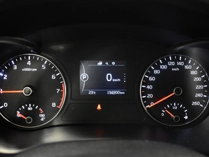 Седан Kia Optima 2017 года, 1298200 рублей, Казань
