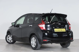 Хетчбэк Nissan Note 2018 года, 989000 рублей, Новосибирск