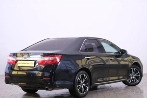Седан Toyota Camry 2012 года, 1749000 рублей, Омск