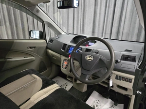 Минивэн Daihatsu Move 2012 года, 470000 рублей, Красноярск