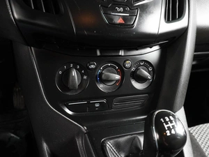 Седан Ford Focus 2012 года, 729000 рублей, Воронеж