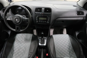 Седан Volkswagen Polo 2012 года, 719000 рублей, Омск