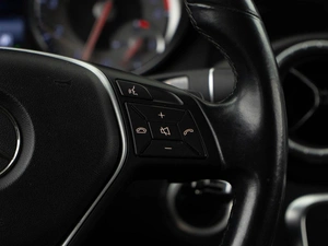 Седан Mercedes-benz CLA-класс 2013 года, 1398999 рублей, Москва