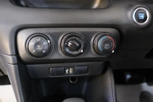 Хетчбэк Toyota Yaris 2021 года, 1229000 рублей, Омск