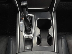 Седан Honda Accord 2018 года, 1879000 рублей, Красноярск