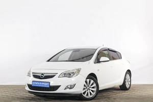 Хетчбэк Opel Astra 2011 года, 719000 рублей, Тюмень