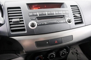 Седан Mitsubishi Lancer 2012 года, 899000 рублей, Красноярск