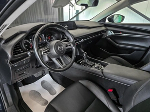 Седан Mazda 3 2019 года, 1949000 рублей, Красноярск