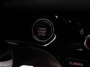 Внедорожник Kia Sportage 2016 года, 1849000 рублей, Красный Пахарь