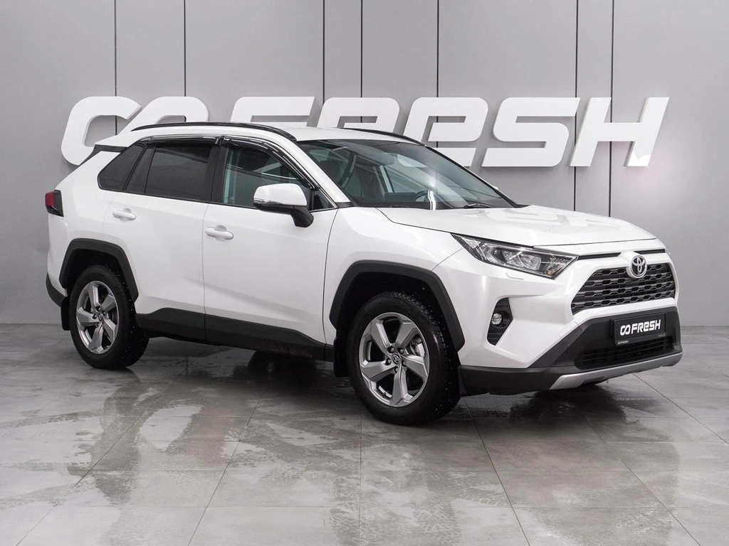 Внедорожник Toyota RAV4 2021 года, 3710000 рублей, Воронеж
