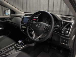 Седан Honda Grace 2014 года, 1000000 рублей, Красноярск