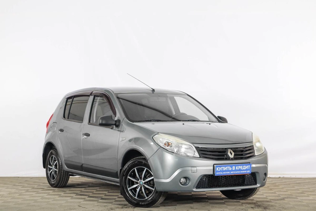 Хетчбэк Renault Sandero 2011 года, 429000 рублей, Тюмень