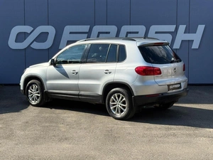 Внедорожник Volkswagen Tiguan 2012 года, 899000 рублей, Кропоткин
