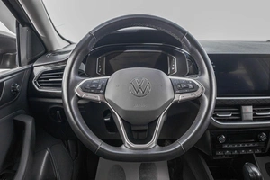 Лифтбек Volkswagen Polo 2022 года, 1999000 рублей, Барнаул