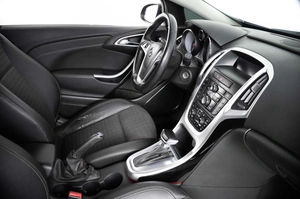 Хетчбэк Opel Astra GTC 2013 года, 1029000 рублей, Пермь