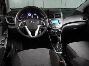 Хетчбэк Hyundai Solaris 2012 года, 689000 рублей, Воронеж