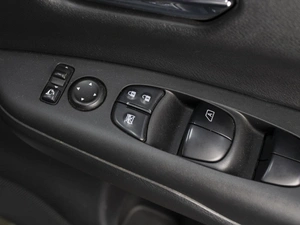 Минивэн Nissan Serena 2019 года, 2600000 рублей, Омск