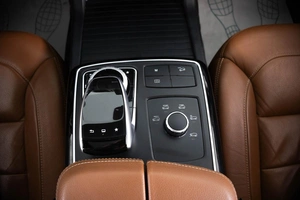 Внедорожник Mercedes-benz GLE-класс 2016 года, 3299000 рублей, Пермь