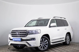 Внедорожник Toyota Land Cruiser 2017 года, 7300000 рублей, Пермь