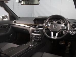 Седан Mercedes-benz C-класс 2012 года, 1800000 рублей, Омск
