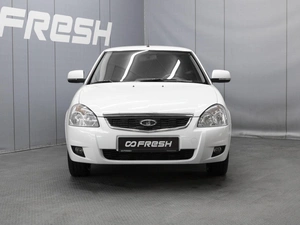 Седан ВАЗ (LADA) Priora 2018 года, 685000 рублей, Омск