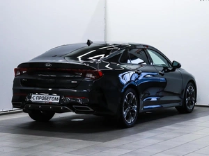 Седан Kia K5 2020 года, 2650000 рублей, Красноярск