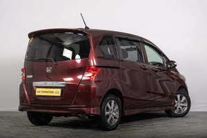 Минивэн Honda Freed 2009 года, 1079000 рублей, Томск