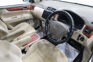 Минивэн Toyota Ipsum 2004 года, 789000 рублей, Новокузнецк