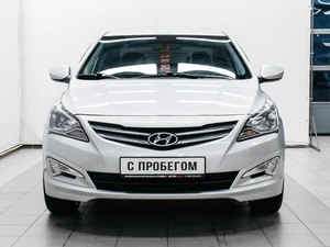 Седан Hyundai Solaris 2015 года, 1450000 рублей, Красноярск