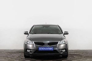 Хетчбэк Kia Ceed 2011 года, 559000 рублей, Сургут
