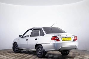 Седан Daewoo Nexia 2011 года, 229000 рублей, Пермь
