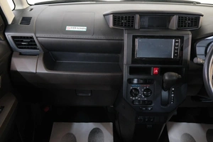 Минивэн Toyota Roomy 2021 года, 1279000 рублей, Омск