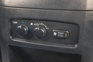 Внедорожник Toyota Land Cruiser Prado 2007 года, 2349000 рублей, Барнаул