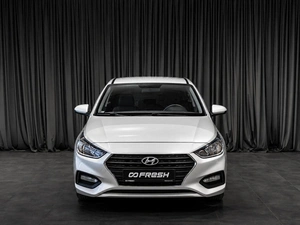 Седан Hyundai Solaris 2019 года, 1129000 рублей, Тюмень
