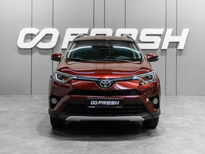 Внедорожник Toyota RAV4 2018 года, 2649000 рублей, Тюмень