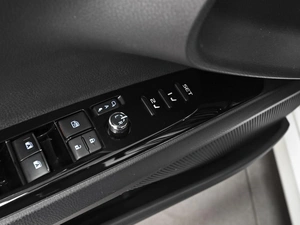 Седан Toyota Camry 2019 года, 3300000 рублей, Ставрополь