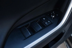 Внедорожник Toyota RAV4 2019 года, 2949000 рублей, Волгоград