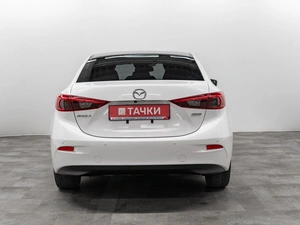 Седан Mazda Axela 2018 года, 1300000 рублей, Красноярск