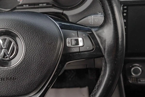 Седан Volkswagen Polo 2017 года, 979000 рублей, Челябинск