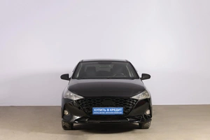 Седан Hyundai Solaris 2020 года, 1369000 рублей, Новосибирск